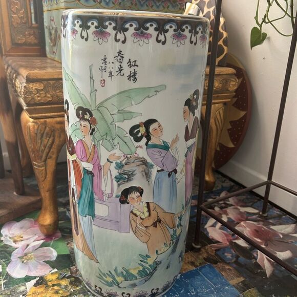 Vintage Porcelain Hand-Painted Vase/Umbrella Stand Geisha & Flowers 18”x8.5” - Picture 5 of 16